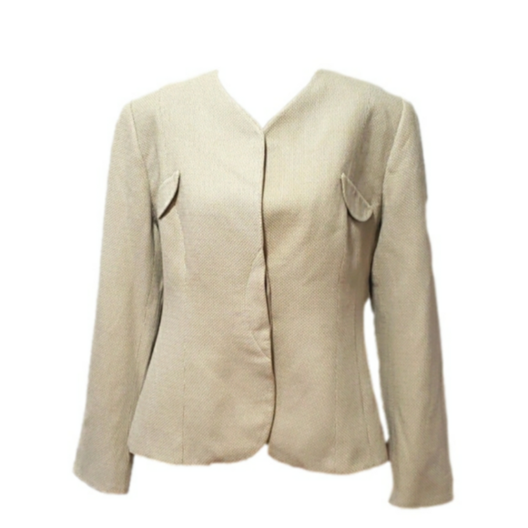 Giorgio Armani Le Collezioni Long Sleeves Blazer  Cream Size  between 10 and 12. - Picture 1 of 10